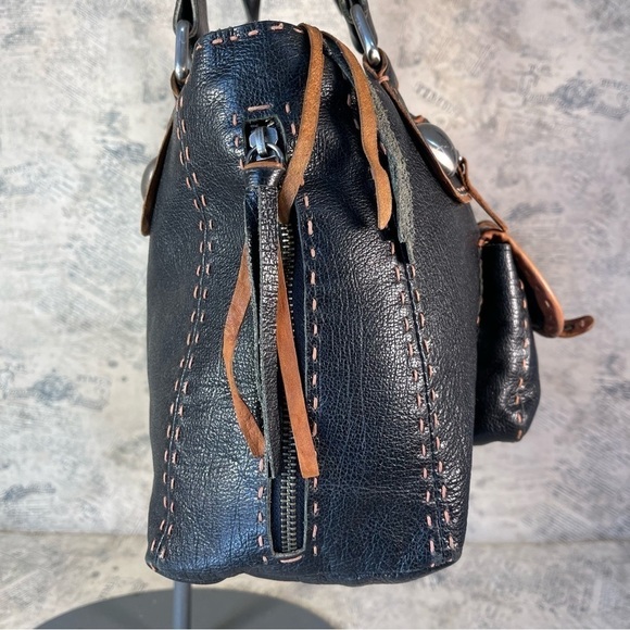 Carla Mancini Top Stitched Black Leather Satchel - Picture 5 of 14